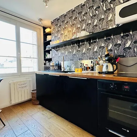 Loire View In The Historic Center Of Appartement