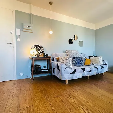 Loire View In The Historic Center Of Appartement